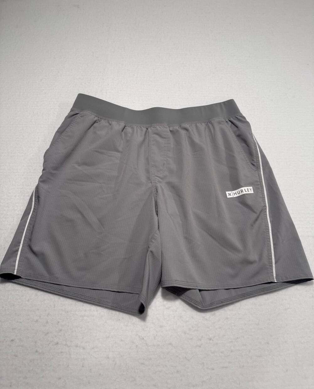 Hurley Men’s Athletic Volley Shorts Side Stripe Logo Large